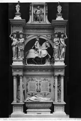 Reproduktion av Louis de Brezes (1477-1531) grav i Rouens katedral (gips)
